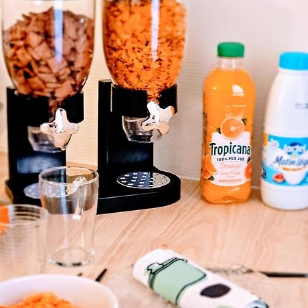 7 Couchages Aux Portes Des Celebres Parfumeries Wifi グラース エクステリア 写真
