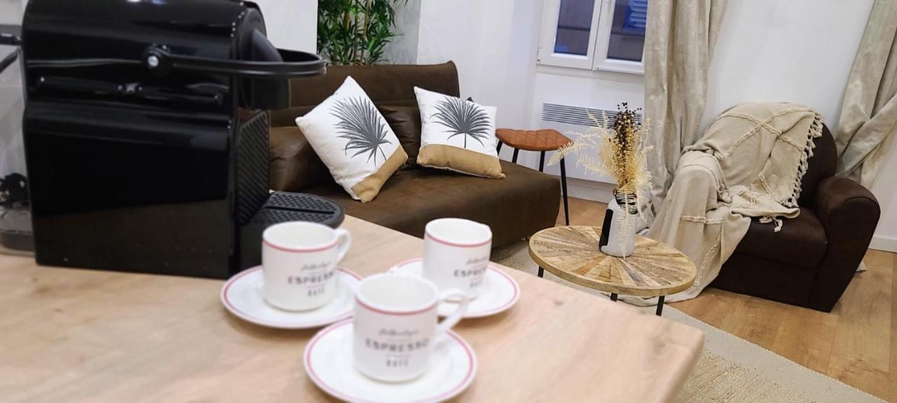 7 Couchages Aux Portes Des Celebres Parfumeries Wifi グラース エクステリア 写真